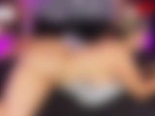 ATINXNAUGTHY's Live Sex Cam Show