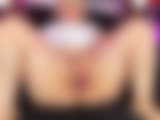 ATINXNAUGTHY's Live Sex Cam Show