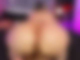 ATINXNAUGTHY's Live Sex Cam Show