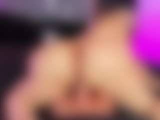 ATINXNAUGTHY's Live Sex Cam Show