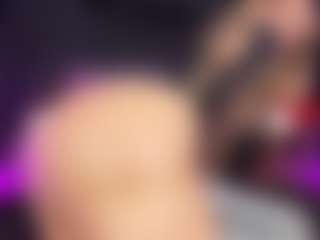 ATINXNAUGTHY's Live Sex Cam Show