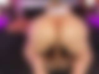 ATINXNAUGTHY's Live Sex Cam Show