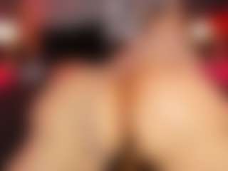 Live cam show with ATINXNAUGTHY - BBW Middle Aged on Gym Cam Girls