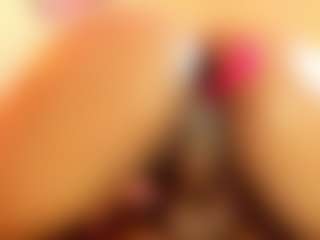 Live cam show with lupitalovee - Athletic Brown Eyes on hotwifechat.live