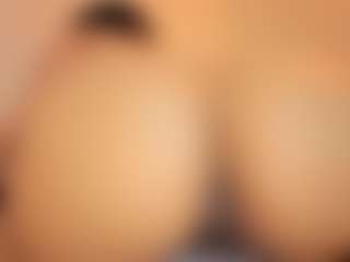 lupitalovee's Live Sex Cam Show