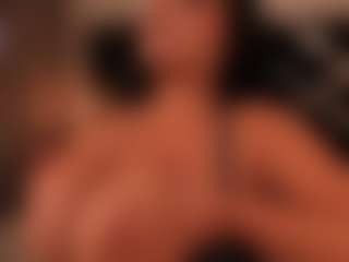 Live cam show with Alejandra - BBW on Adult Interactions