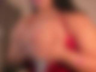 Live cam show with Alejandra - Strip Curvy on TeamSkeetLive
