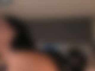 Live cam show with Alejandra - Amateur on Livezox