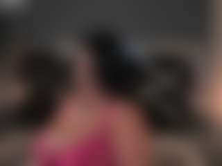 Alejandra MILF webcam performer live streaming