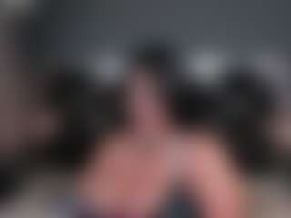 Live cam show with Alejandra - Deepthroat on StripNow