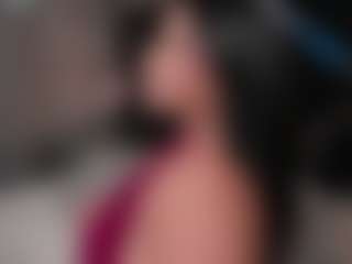Alejandra MILF webcam performer live streaming