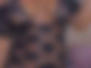 aprilebony's Live Sex Cam Show