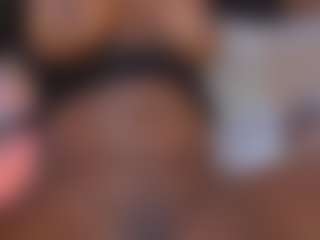 aprilebony's Live Sex Cam Show