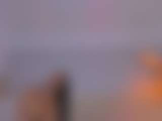 aprilebony's Live Sex Cam Show