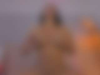 aprilebony's Live Sex Cam Show