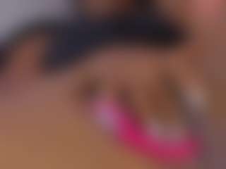 aprilebony's Live Sex Cam Show