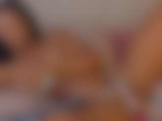 aprilebony's Live Sex Cam Show