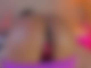 aprilebony's Live Sex Cam Show