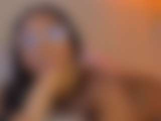 aprilebony's Live Sex Cam Show