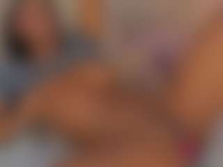 aprilebony's Live Sex Cam Show