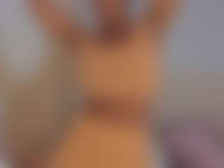 aprilebony's Live Sex Cam Show