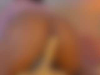 aprilebony's Live Sex Cam Show