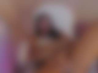 aprilebony's Live Sex Cam Show