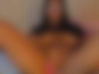 aprilebony's Live Sex Cam Show