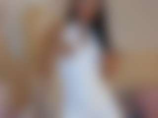 aprilebony's Live Sex Cam Show