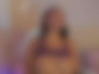 aprilebony's Live Sex Cam Show