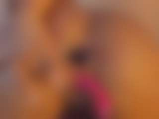 aprilebony's Live Sex Cam Show