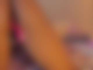 aprilebony's Live Sex Cam Show