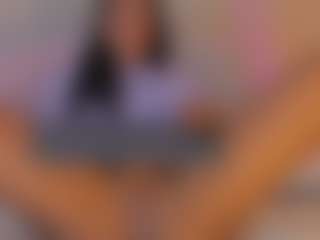 aprilebony's Live Sex Cam Show