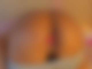 aprilebony's Live Sex Cam Show