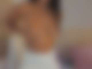 aprilebony's Live Sex Cam Show