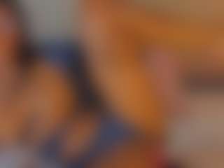 aprilebony's Live Sex Cam Show