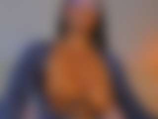 aprilebony's Live Sex Cam Show