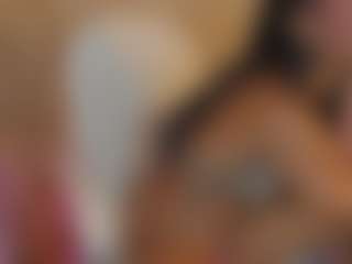 aprilebony's Live Sex Cam Show