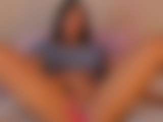 aprilebony's Live Sex Cam Show