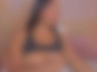 aprilebony's Live Sex Cam Show
