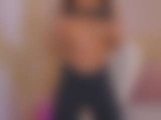 aprilebony's Live Sex Cam Show