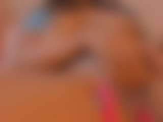 aprilebony's Live Sex Cam Show