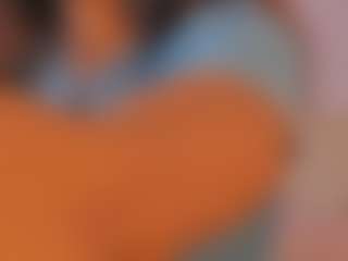 Live cam show with aprilebony - Messy on Lustler