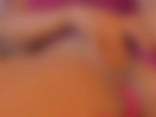 aprilebony's Live Sex Cam Show