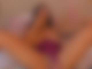 Live cam show with aprilebony - Ebony on Camsoda | colombia