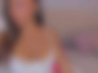 aprilebony's Live Sex Cam Show