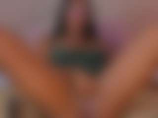 aprilebony's Live Sex Cam Show