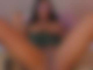 aprilebony's Live Sex Cam Show