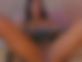 aprilebony's Live Sex Cam Show
