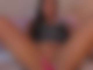 Live cam show with aprilebony - Cum Lovense on CamSextacy